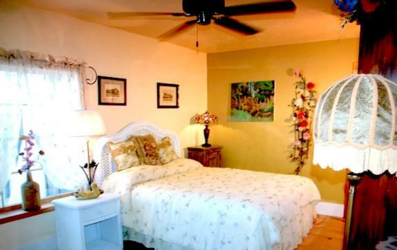 Swan River Inn Bigfork Esterno foto